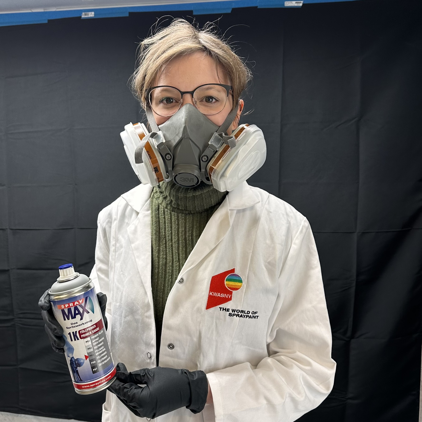 Frauen in Handwerk Dose